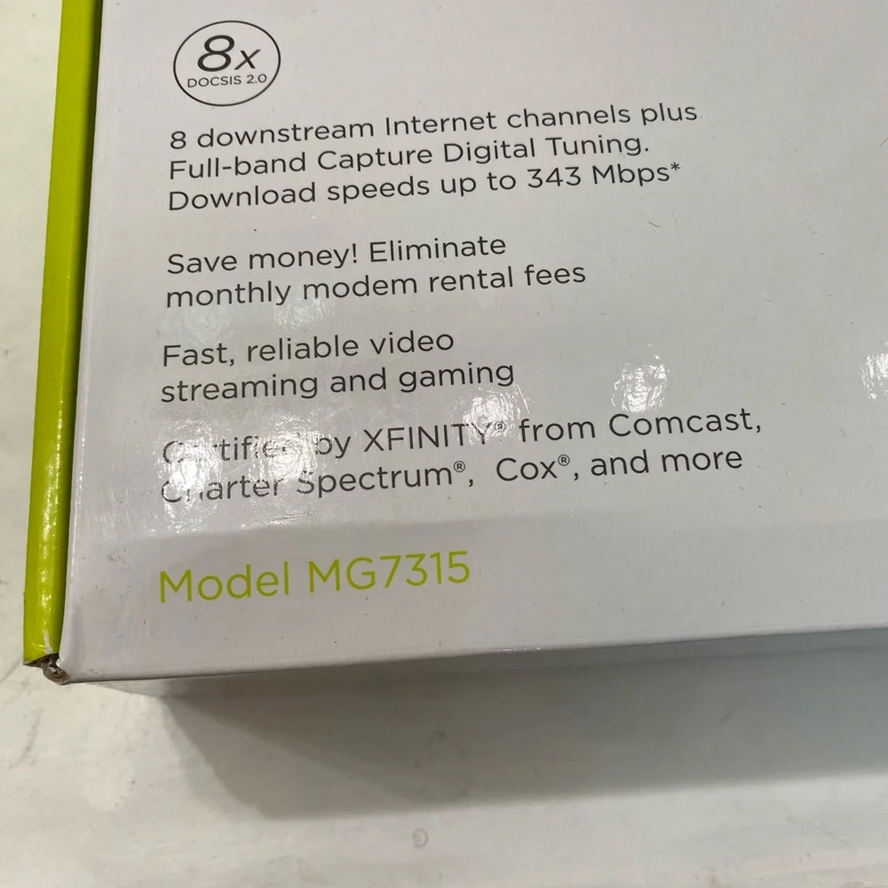 Motorola cable modem plus router 8x4 343 Mbps plus N450 Wi-Fi New in box